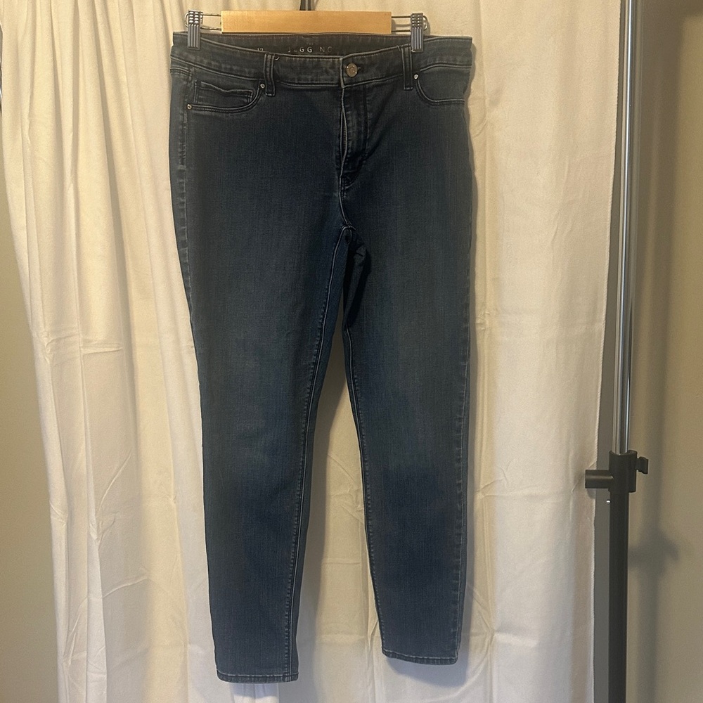White House Black Market Dark Blue Skinny Jeans